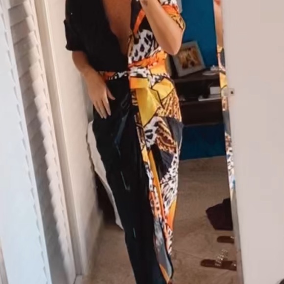 Beautiful unique dress !! - Picture 4 of 4